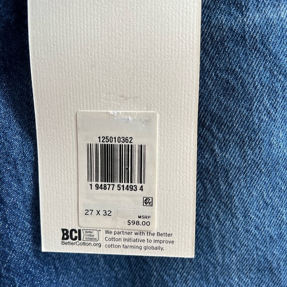 NWT Levi’s 501 Blue Jeans size 27x32 - Picture 8 of 8